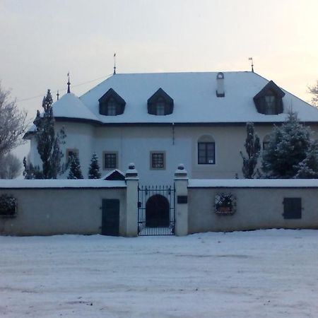 Apartmán Castle Kastiel Kotešová Exteriér fotografie