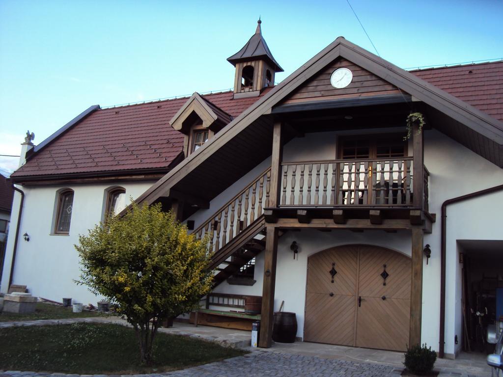 Apartmán Castle Kastiel Kotešová Pokoj fotografie