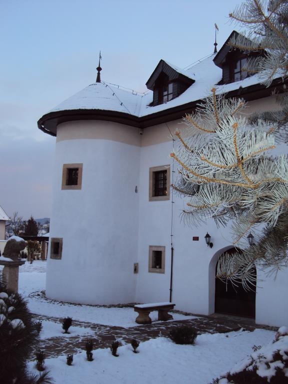 Apartmán Castle Kastiel Kotešová Exteriér fotografie