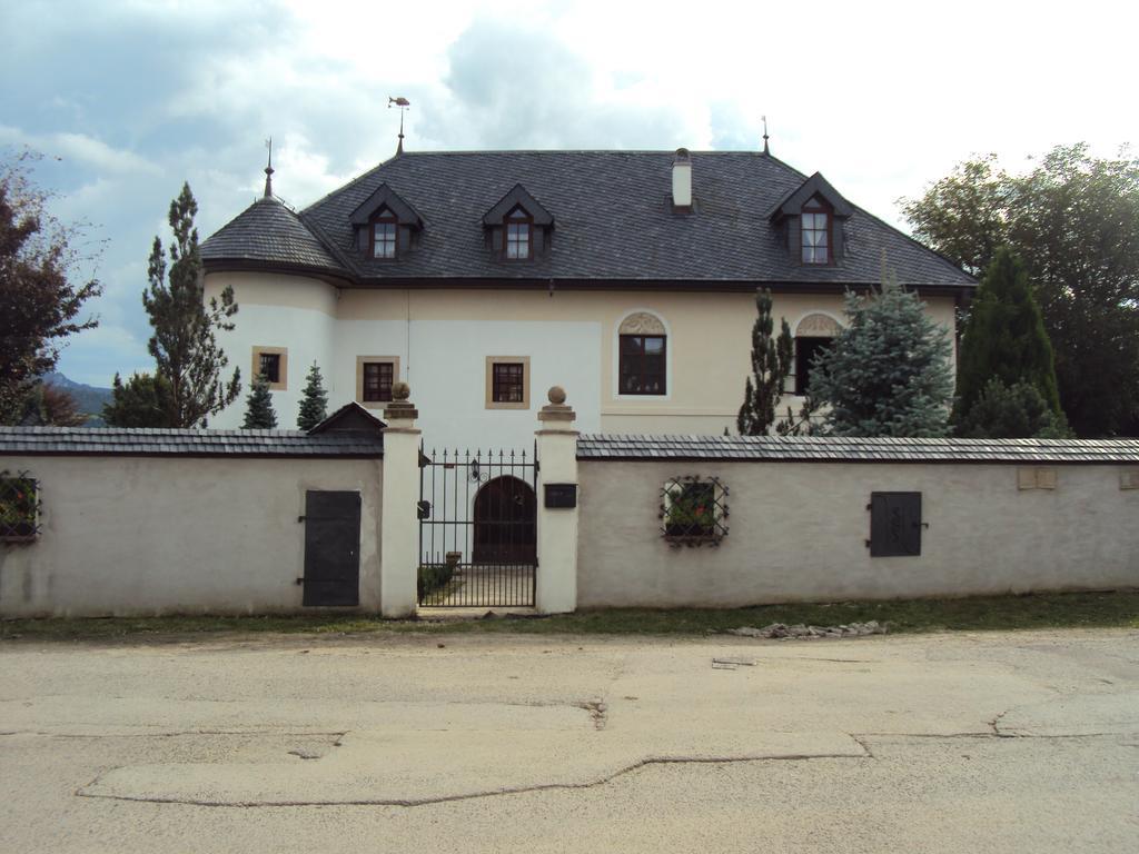 Apartmán Castle Kastiel Kotešová Exteriér fotografie