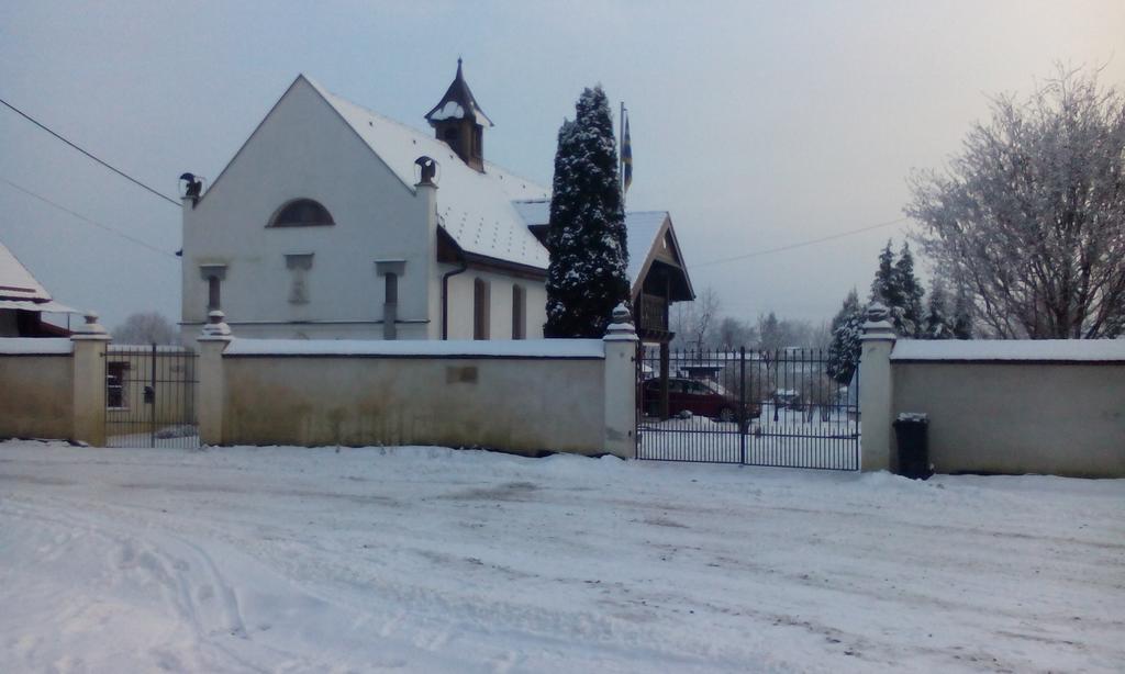 Apartmán Castle Kastiel Kotešová Exteriér fotografie